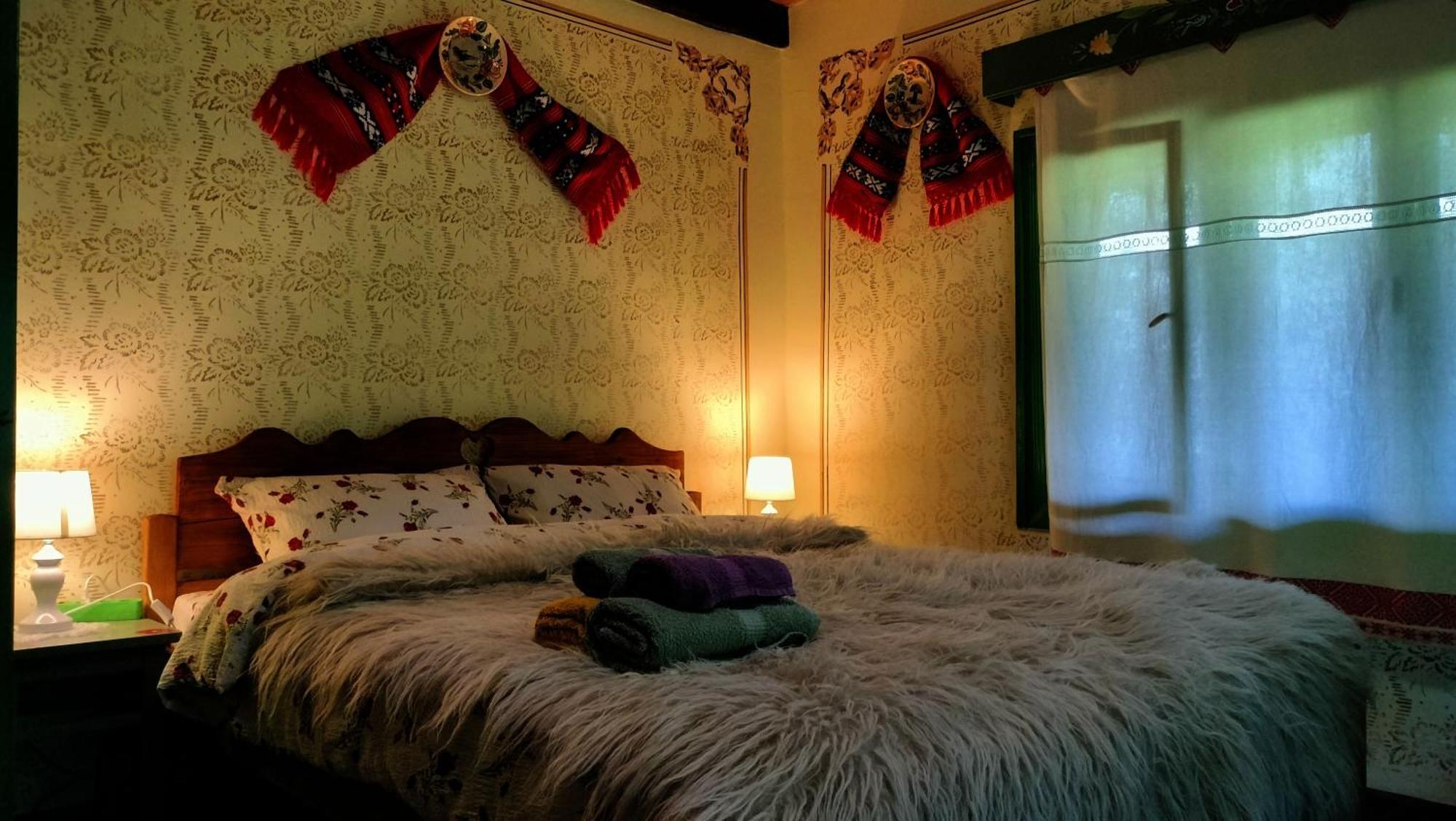 Maramuresul Stravechi Budeşti Esterno foto